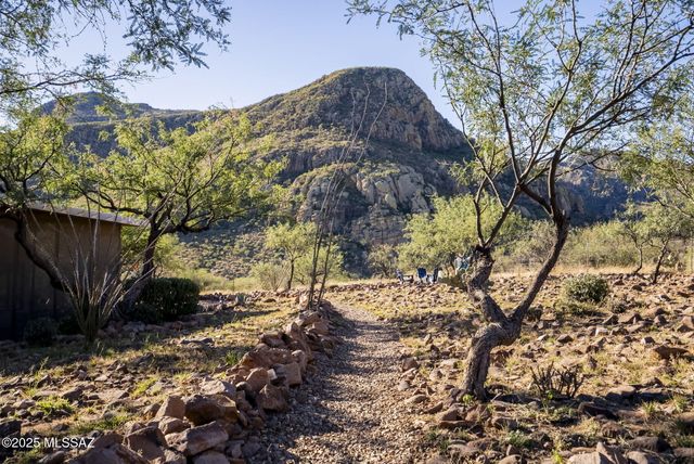 41 Guadalupe Lane, Tubac, AZ 85646