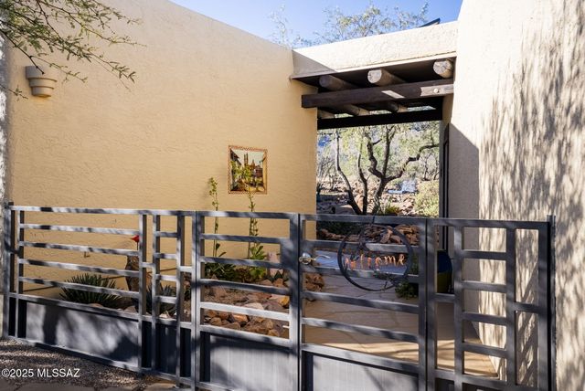 41 Guadalupe Lane, Tubac, AZ 85646