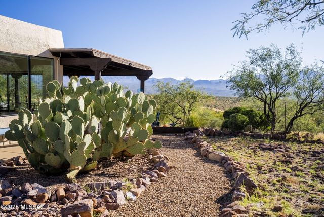 41 Guadalupe Lane, Tubac, AZ 85646