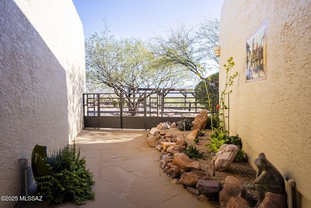 41 Guadalupe Lane, Tubac, AZ 85646