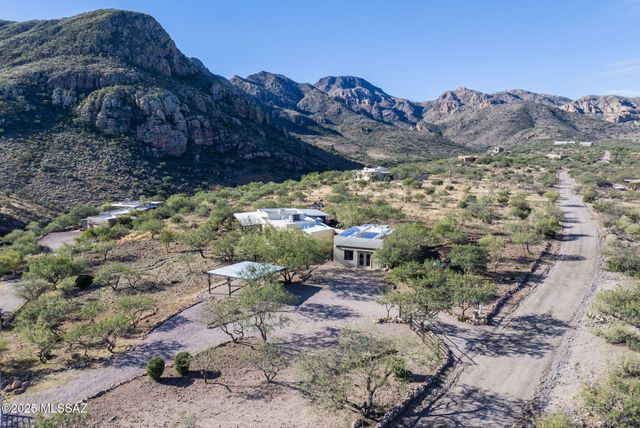 41 Guadalupe Lane, Tubac, AZ 85646