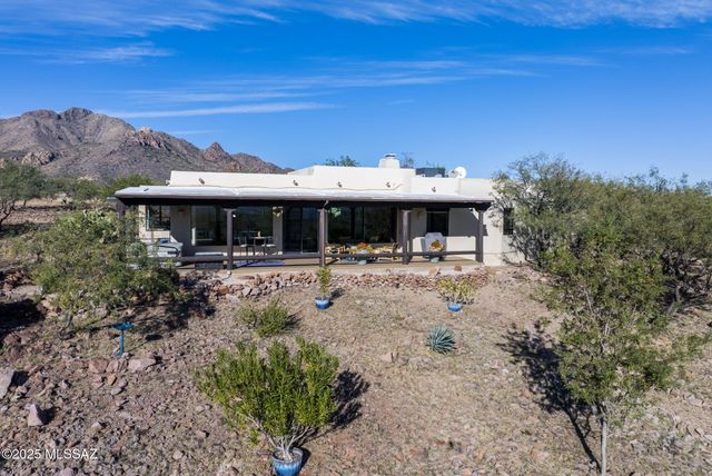 41 Guadalupe Lane, Tubac, AZ 85646