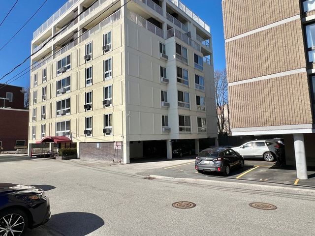 4 Trowbridge Place 3C, Cambridge, MA 02138