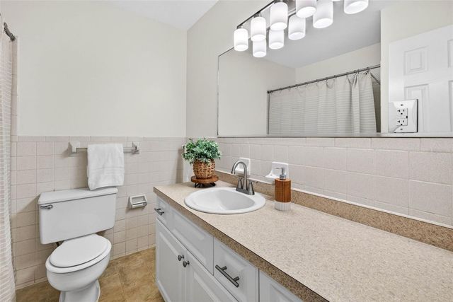37121 MERIDIAN AVENUE, Dade City, FL 33525