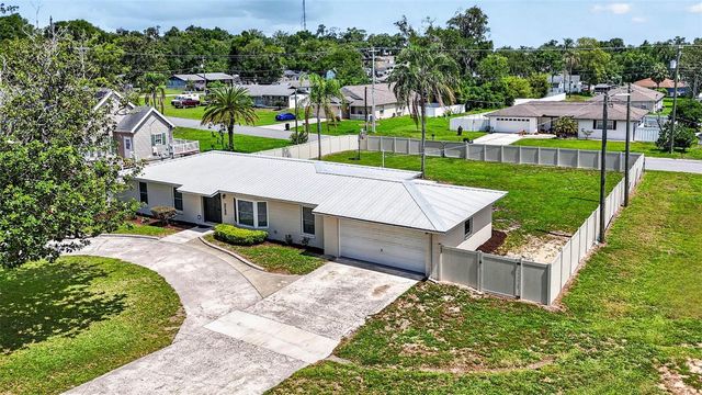 37121 MERIDIAN AVENUE, Dade City, FL 33525