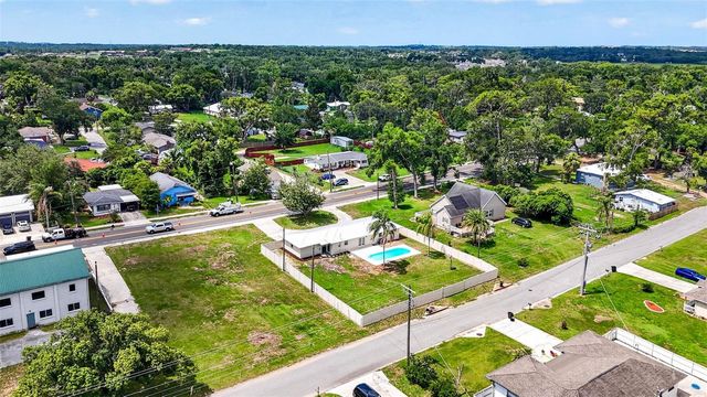 37121 MERIDIAN AVENUE, Dade City, FL 33525