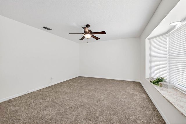 37121 MERIDIAN AVENUE, Dade City, FL 33525