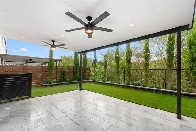 1921 SE 8th Pl, Homestead, FL 33034