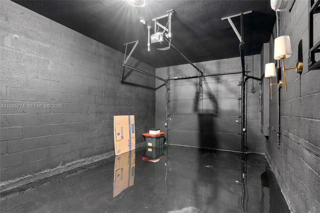 1921 SE 8th Pl, Homestead, FL 33034