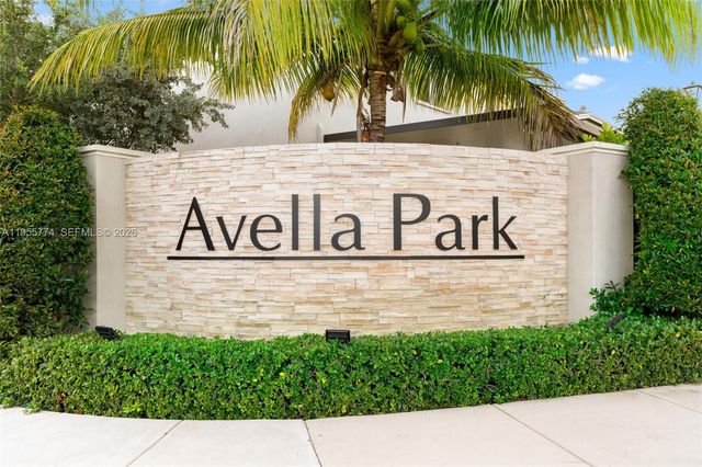 1921 SE 8th Pl, Homestead, FL 33034