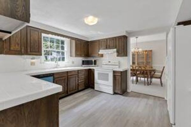 1755 Stonewall Drive, Newark, OH 43055