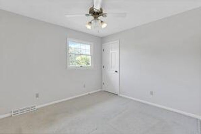 1755 Stonewall Drive, Newark, OH 43055