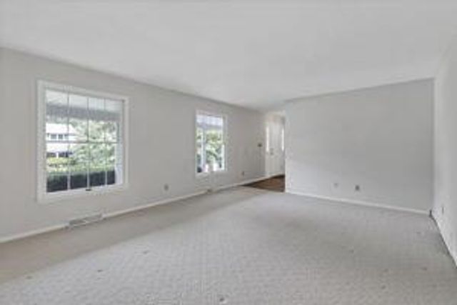 1755 Stonewall Drive, Newark, OH 43055