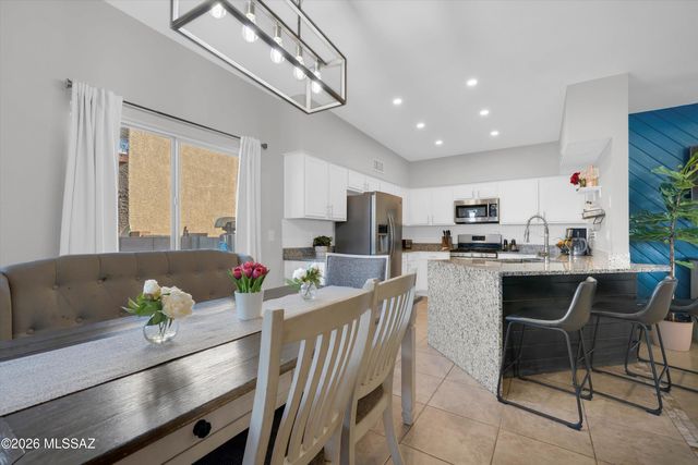 5578 S Stockwell Road, Tucson, AZ 85746