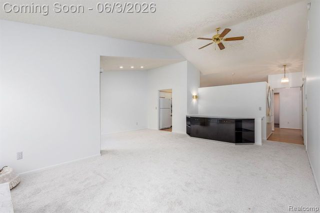 22010 River Ridge Trail, Farmington Hills, MI 48335