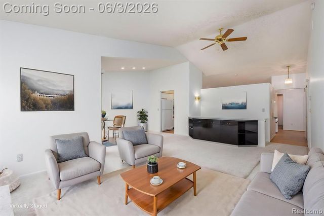 22010 River Ridge Trail, Farmington Hills, MI 48335
