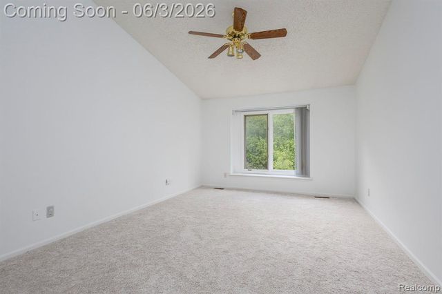 22010 River Ridge Trail, Farmington Hills, MI 48335