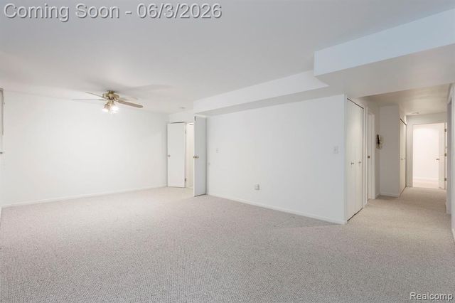 22010 River Ridge Trail, Farmington Hills, MI 48335