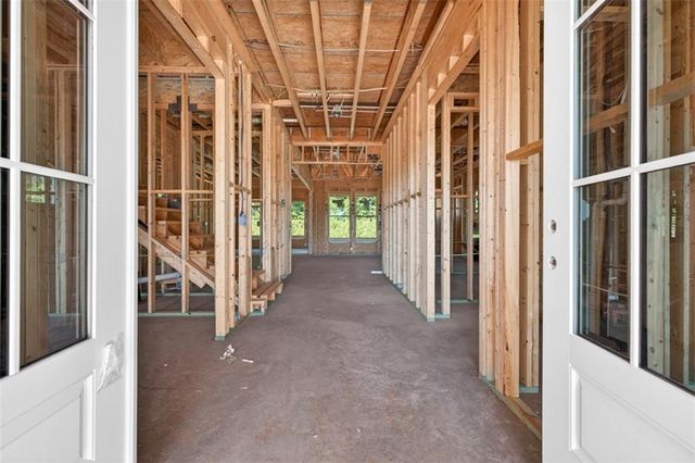 321 Lake Vista Drive, Statham, GA 30666