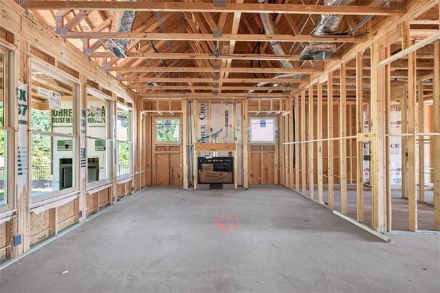 321 Lake Vista Drive, Statham, GA 30666