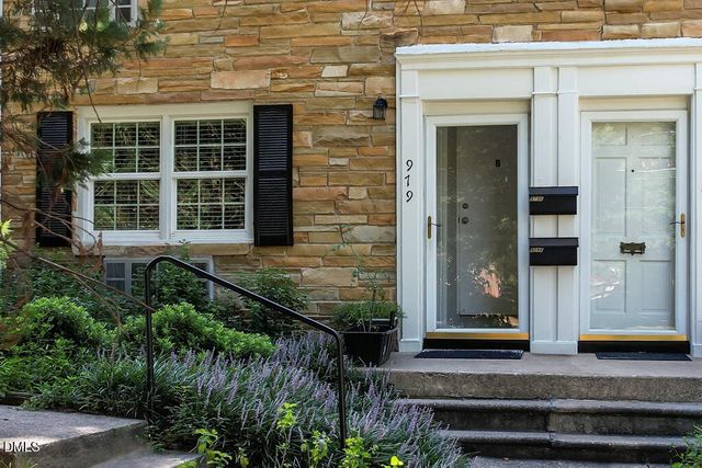 979 St Marys Street A, Raleigh, NC 27605