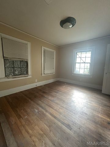 2039 Amos Street, Montgomery, AL 36107