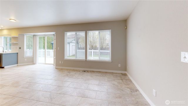 4124 Kapalea Way SE, Lacey, WA 98503