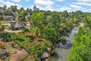 151 Whitehall Dr, Clarksville, TN 37042