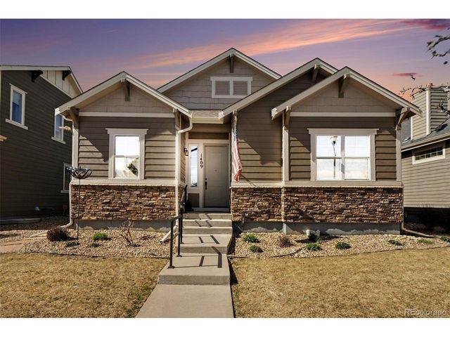 1409 Armstrong Dr, Longmont, CO 80504