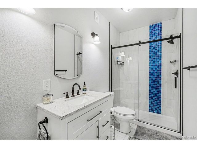 1409 Armstrong Dr, Longmont, CO 80504