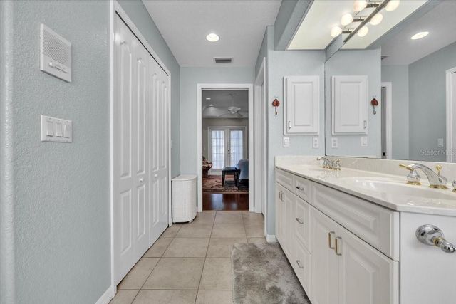 18694 MACGILL AVENUE, Port Charlotte, FL 33948