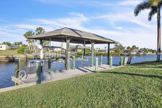 18694 MACGILL AVENUE, Port Charlotte, FL 33948