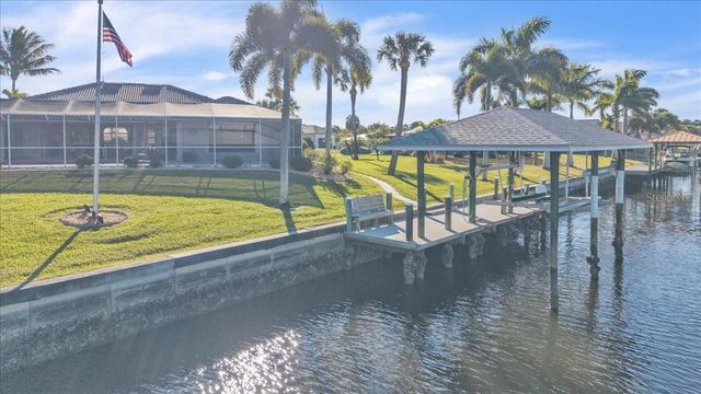 18694 MACGILL AVENUE, Port Charlotte, FL 33948