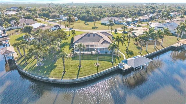 18694 MACGILL AVENUE, Port Charlotte, FL 33948