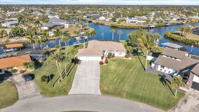 18694 MACGILL AVENUE, Port Charlotte, FL 33948