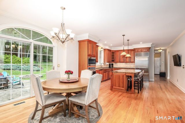 4 Mia Bella Drive, New Milford, CT 06776
