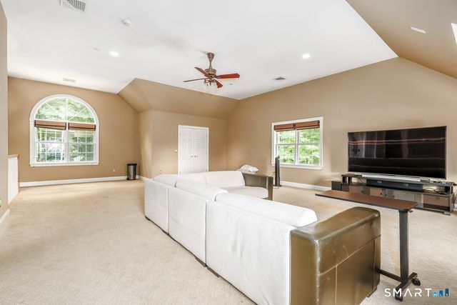 4 Mia Bella Drive, New Milford, CT 06776