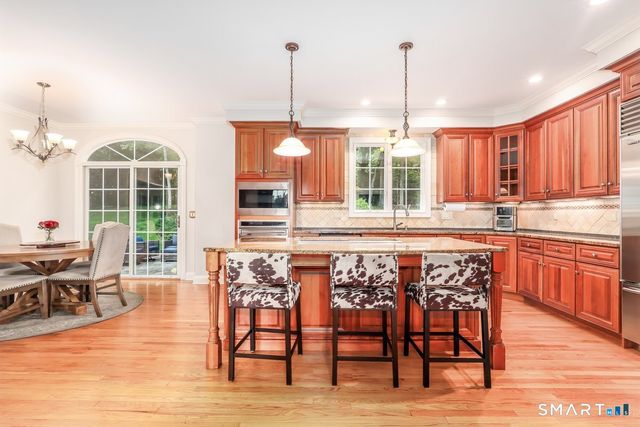 4 Mia Bella Drive, New Milford, CT 06776