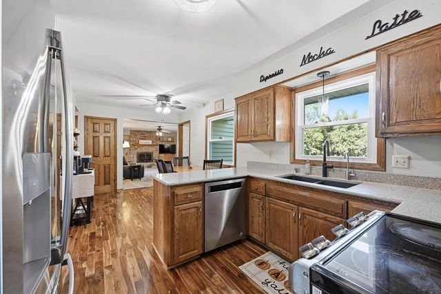 S70W22370 Sonoma WAY, Big Bend, WI 53103