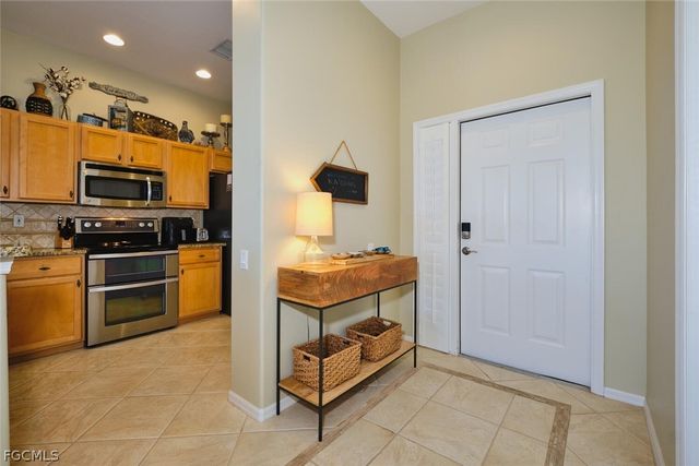 16481 Millstone CIR 304, Fort Myers, FL 33908