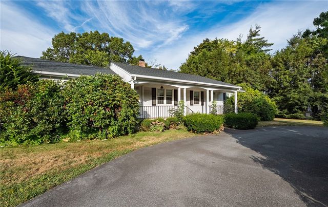 1189 Atwood Avenue, Johnston, RI 02919