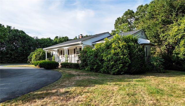 1189 Atwood Avenue, Johnston, RI 02919