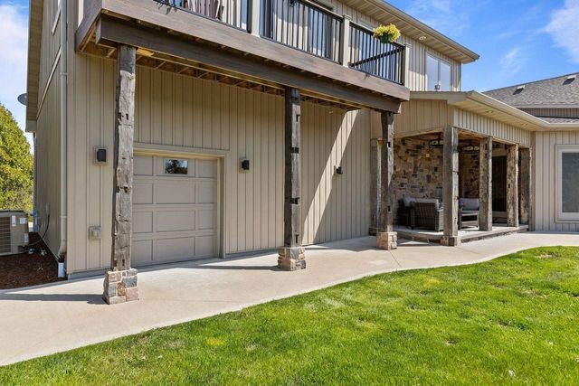 N3281 FEATHER RIDGE DRIVE, Appleton, WI 54913