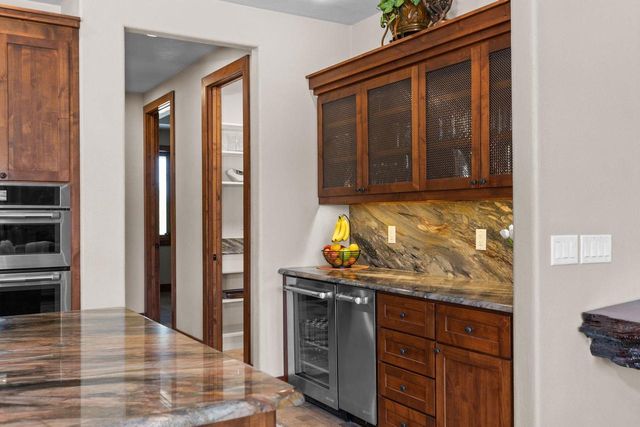 N3281 FEATHER RIDGE DRIVE, Appleton, WI 54913
