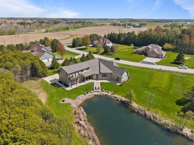 N3281 FEATHER RIDGE DRIVE, Appleton, WI 54913
