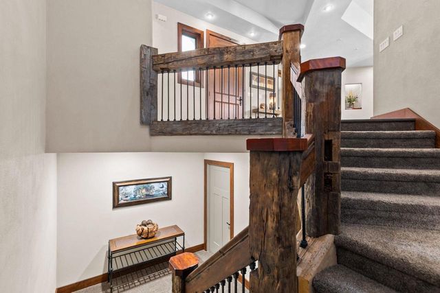 N3281 FEATHER RIDGE DRIVE, Appleton, WI 54913