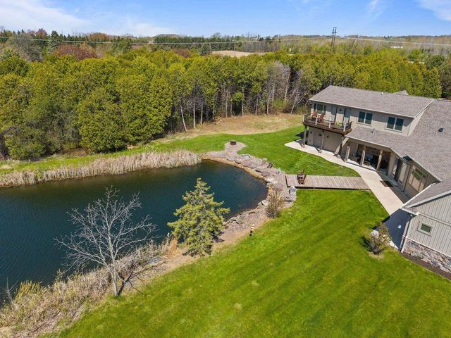 N3281 FEATHER RIDGE DRIVE, Appleton, WI 54913