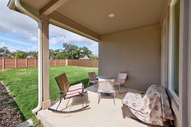 2041 Centerline LN, Georgetown, TX 78628