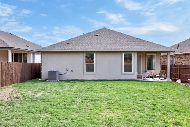 2041 Centerline LN, Georgetown, TX 78628