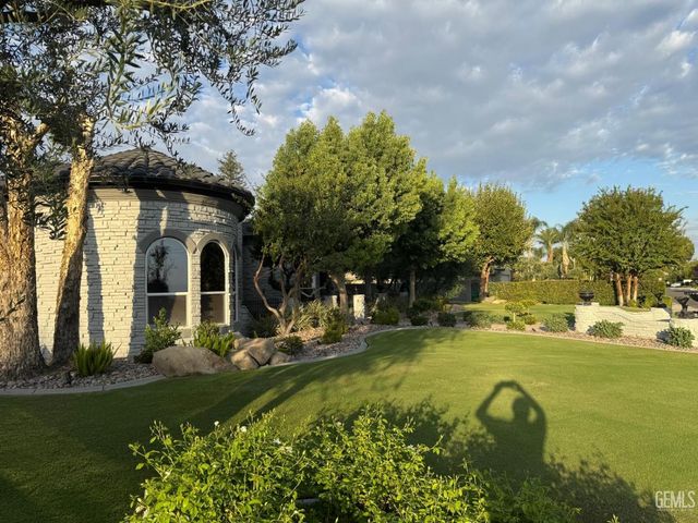 15042 Championship Way, Bakersfield, CA 93314